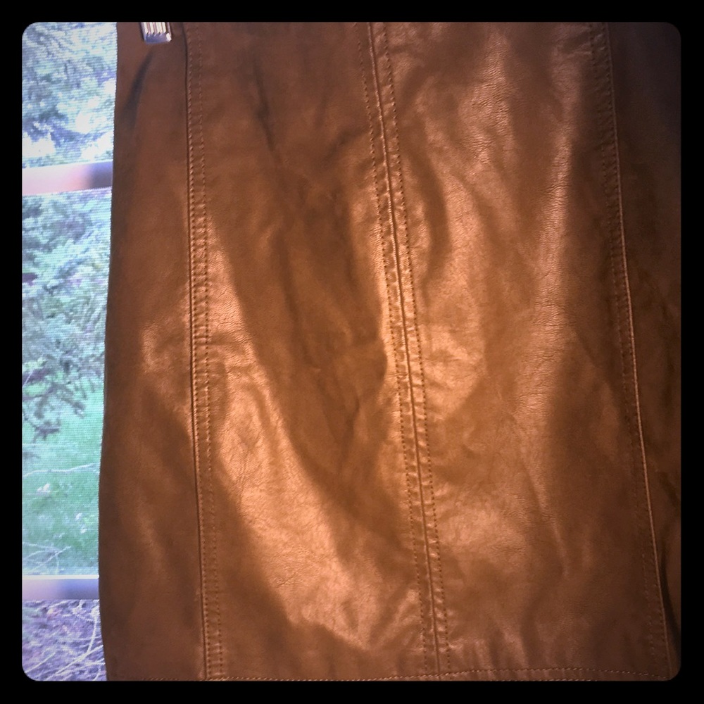 Leather tan skirt